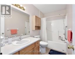 401 CHESTNUT STREET - 12