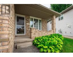 270 EXMOUTH CIRCLE - 5