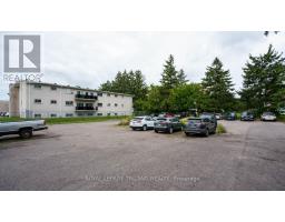 644 HURON STREET - 11