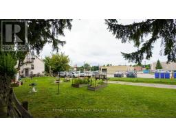 644 HURON STREET - 7