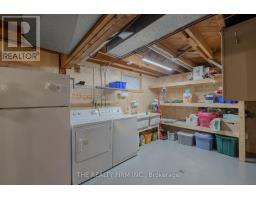 741 LEROY AVENUE - 30