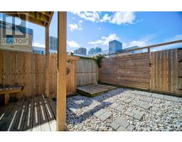 425 ENGLISH STREET - 36