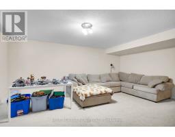 37 - 1600 MICKLEBOROUGH DRIVE - 16