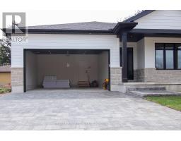 6 - 430 HEAD STREET N - 2