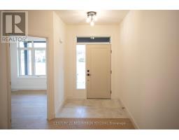 6 - 430 HEAD STREET N - 5