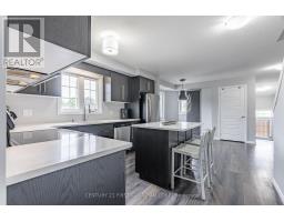 62 - 3200 SINGLETON AVENUE - 5