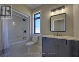 10 LOIS COURT - 41