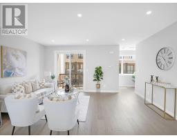 22 - 349 SOUTHDALE ROAD E - 15