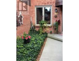 30 - 55 FIDDLERS GREEN ROAD - 37