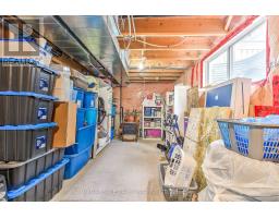 2097 BEAVERBROOK AVENUE - 33