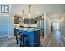 107 EMPIRE PARKWAY - 15