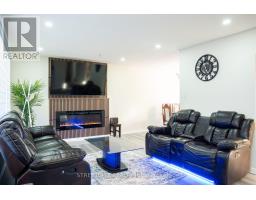 1199 FARNSBOROUGH CRESCENT - 14