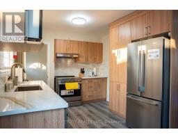 1199 FARNSBOROUGH CRESCENT - 19