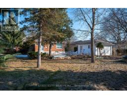 1199 FARNSBOROUGH CRESCENT - 8