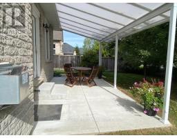 42 CALVERT LANE - 17