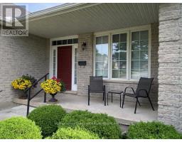 42 CALVERT LANE - 18