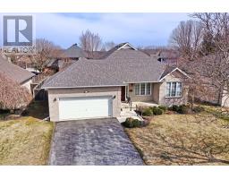 42 CALVERT LANE - 2