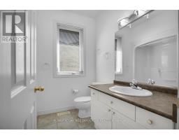 42 CALVERT LANE - 38