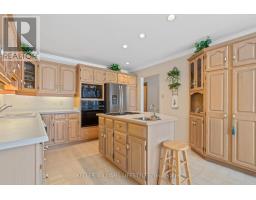 122 LONGVIEW COURT - 16