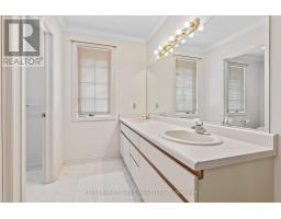 122 LONGVIEW COURT - 38