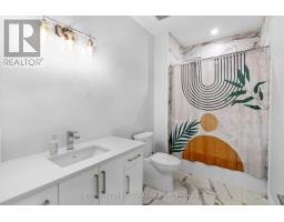 27 SPRUCE CRESCENT - 11