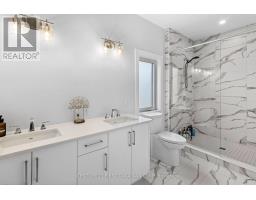 27 SPRUCE CRESCENT - 12