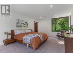 151 ST ANDREW STREET N - 23