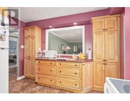 1806 - 389 DUNDAS STREET - 12