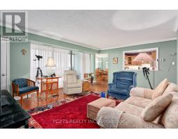 1806 - 389 DUNDAS STREET - 17