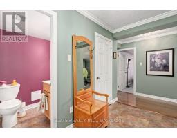 1806 - 389 DUNDAS STREET - 5