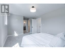38 POSTMA CRESCENT - 26