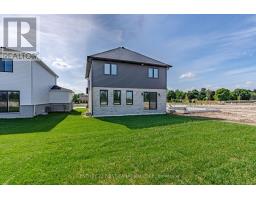 38 POSTMA CRESCENT - 42