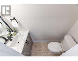38 POSTMA CRESCENT - 8