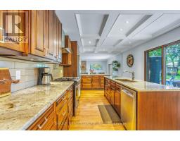 272 CHITTICK CRESCENT - 14