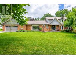 272 CHITTICK CRESCENT - 2