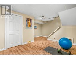 272 CHITTICK CRESCENT - 33