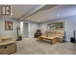32 ACORN TRAIL - 34