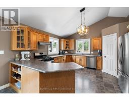 66 LORNE AVENUE - 20