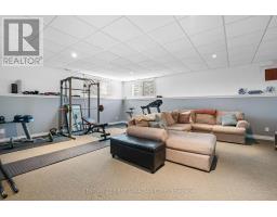 66 LORNE AVENUE - 27