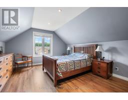 66 LORNE AVENUE - 48