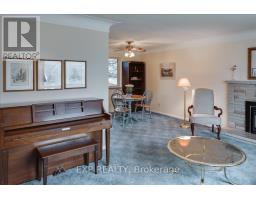 304 BURLINGTON CRESCENT - 11