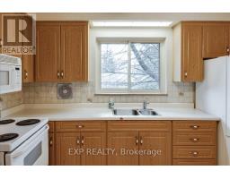 304 BURLINGTON CRESCENT - 19