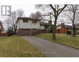 304 BURLINGTON CRESCENT - 2