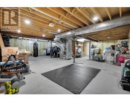 78 CARRIAGE HILL DRIVE - 38