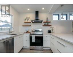 36 HIGHWAY AVENUE - 12