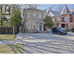 389 DUFFERIN AVENUE - 1