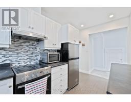 389 DUFFERIN AVENUE - 11