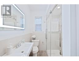 389 DUFFERIN AVENUE - 14