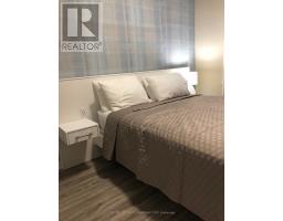 389 DUFFERIN AVENUE - 40