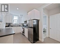 389 DUFFERIN AVENUE - 9